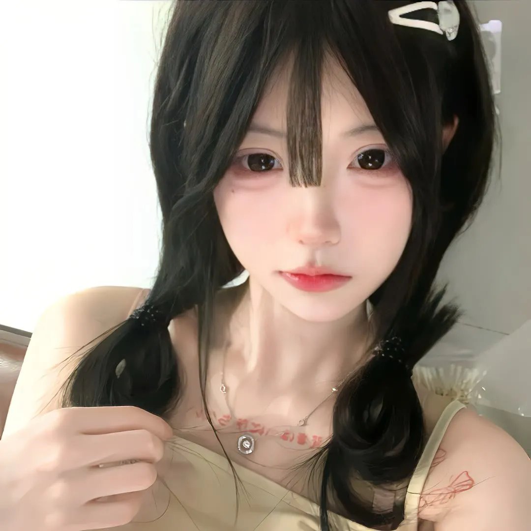 女恶魔人